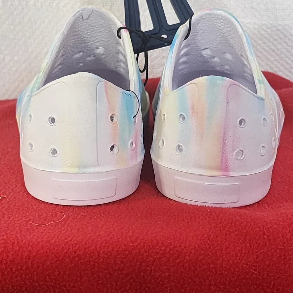 DSG Youth Blue Pink Yellow White Sole EVA Slip On Water Casual Shoes Size 11K